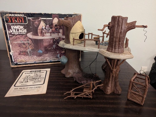 Vintage Kenner Star Wars ROTJ Ewok Village Action Playset 1983 100% Complete