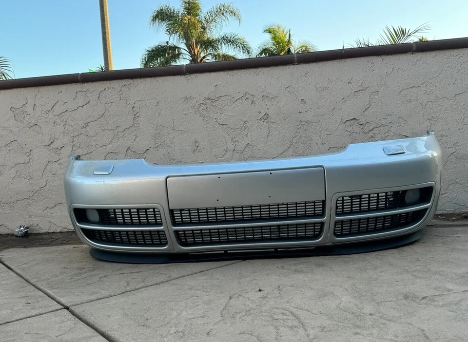 Оригинальная серебристая крышка переднего бампера для Audi B5 A4/S4 1996-2001 годов выпуска LY7W в комплекте - Изображение 2 из 2