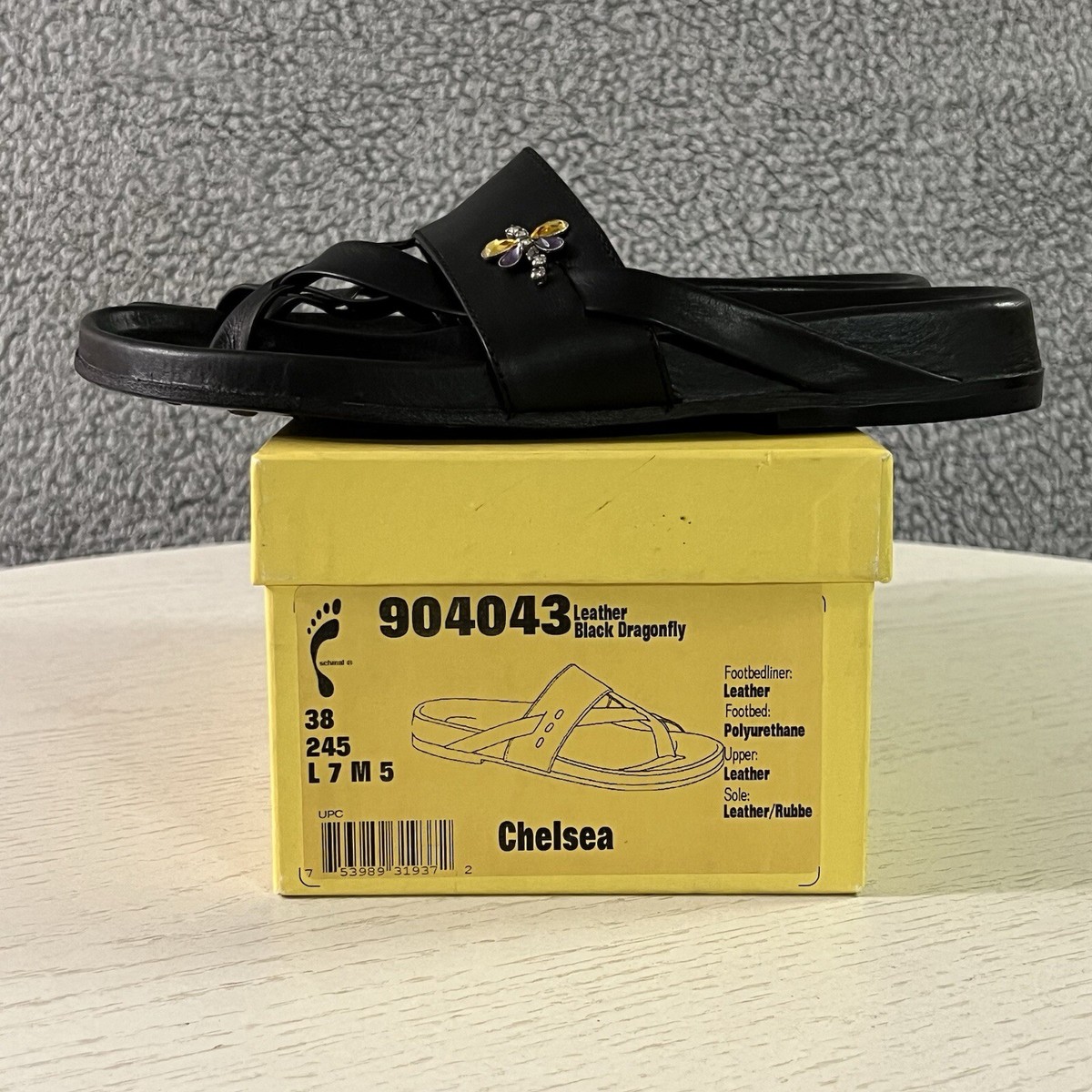 Tatami Birkenstock Sandals Womens 38 / 7 Black Dragonfly Toe
