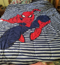 Spider-Man Stripes Kids Reversible Twin/Full Comforter
