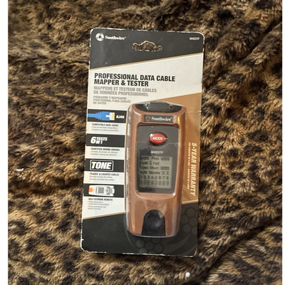 Southwire M400TP Professional Data Cable Mapper & Tester for RJ45/RJ11