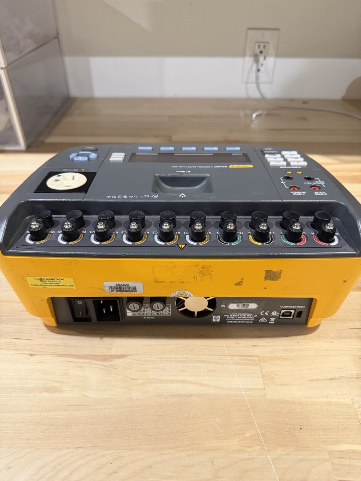 FLUKE ESA620 BIOMEDICAL ELECTRICAL SAFETY (PARTS ONLY) FOR PARTS - SHIPS FAST