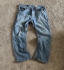 Vintage Comfortable relaxed fit. Light blue denim. Brand: Wrangler