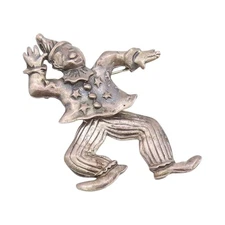 925 Sterling Silver Vintage Brooch Dark Tone Carved Dancing Clown Jester BP11700
