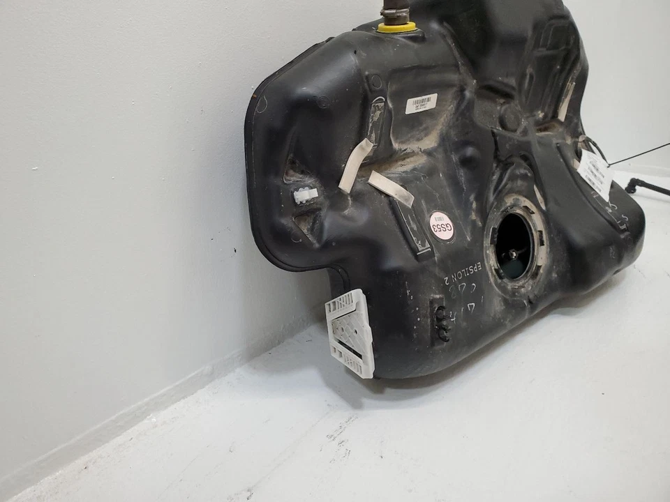 2013-2019 CADILLAC XTS Fuel Tank FWD 18 Gallon 12777874 13-19        Foto 4 de 4