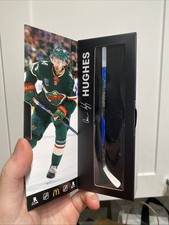 Minnesota Wild Collecting and Fan Guide 5