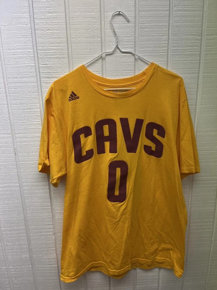Camiseta deportiva Adidas NBA Cleveland Cavs #0 Kevin Love dorada/roja grande para hombre Foto 2 de 4