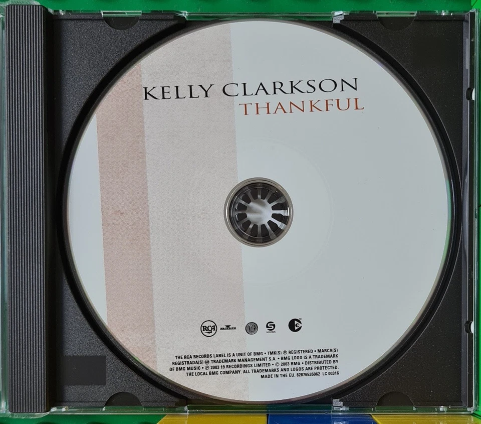 Kelly Clarkson - Thankful - RCA Records - CD - Bild 3 von 3