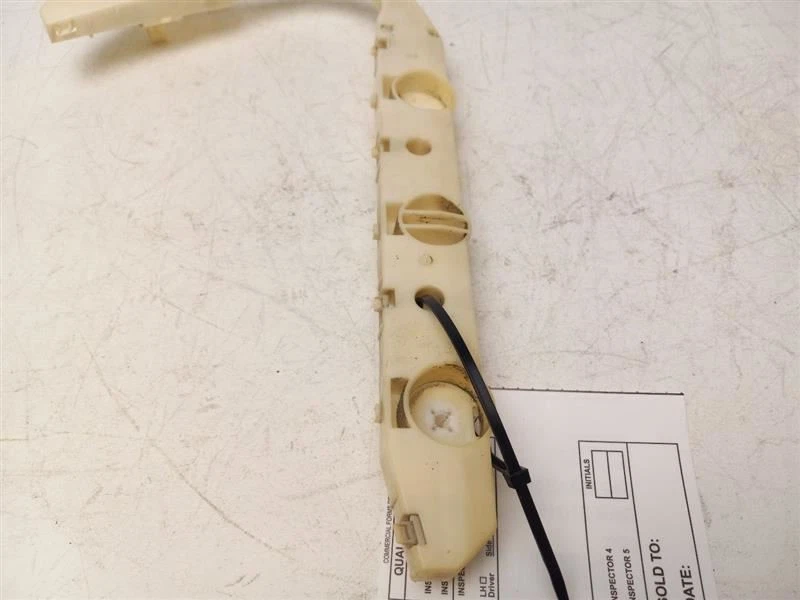 Soporte de parachoques trasero izquierdo Nissan Rogue 2011 Foto 2 de 4