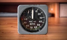 SMITHS WL/2105KTD/CP/1  RPM INDICATOR PN:WL/2105KTD/CP/1 (Aircraft Parts)