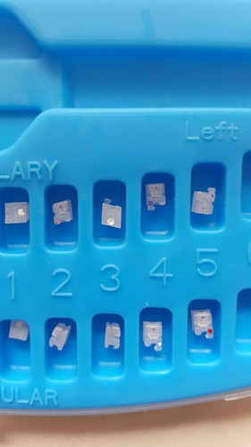 Dental ORMAER Ortho Self-Ligating Ceramic Brackets Roth/MBT 022 345 Hooks Clear - Picture 3 of 11
