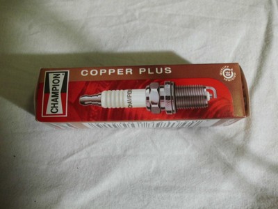 2 x Zündkerze Champion RG4HCX  Copper Plus u.a. Vespa Roller 