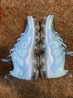 vapormax baby blue