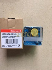 1PC New Honeywell C6097A2110 Pressure Switches