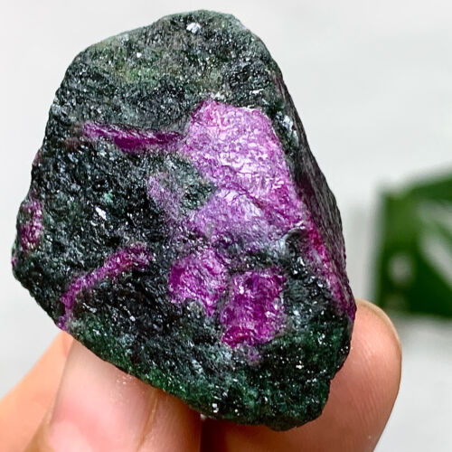36G Natural green Ruby zoisite (anylite) crystal sample Healing - Picture 2 of 24