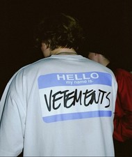 VETEMENTS Limited Edition by Gavasalia Men`s Archive Avantgarde  White Sweatshir