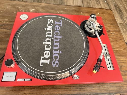 TechnicsSL-1200Mk2. Refurbished With New RCA + Internal Ground + Stanton D- SK