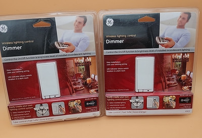 GE Z-Wave In-Wall Wireless Lightning Control Dimmer Switch Lot of 2 open package