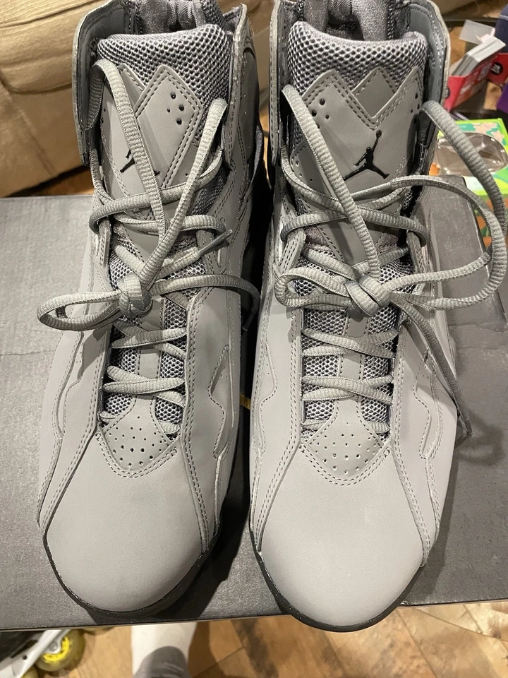 Jordan True Flight Cool Gris/Negro NUNCA USADO, NUEVO, CON CORDONES DE FÁBRICA Foto 4 de 4