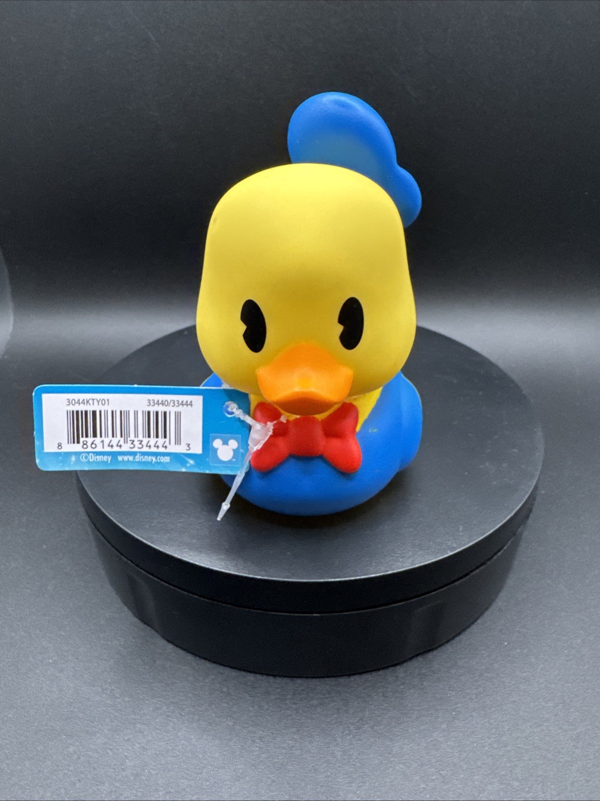 Disney 2024 Donald Duck Rubber Duck Bath Toy for Kids Water Play