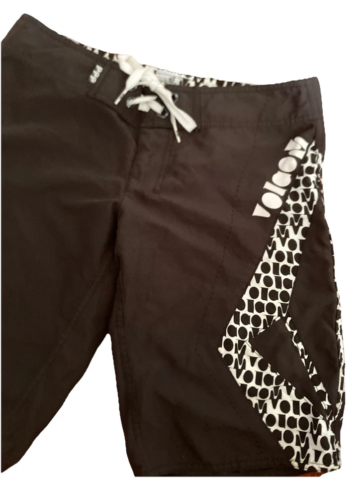 Pantalones Cortos de Natación Volcom Stone Miss Mod Blanco y Negro para Mujer Talla 1 Foto 3 de 4