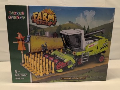 Bricks Blocks Farm Town Combine Harvester 502 Pieces DM-19003 NIB 