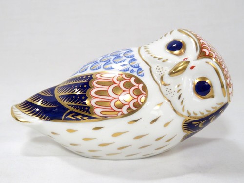 Royal Crown Derby Imari Owl Gold Trimmed Paperweight Figurine w/ Stopper - Picture 10 of 10