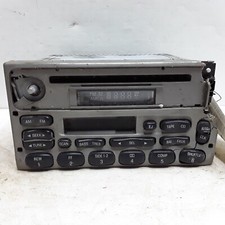 01 02 Ford Explorer 2-door sport AM/FM CD cassette 1L2F-18C868-GA Damaged AS IS 