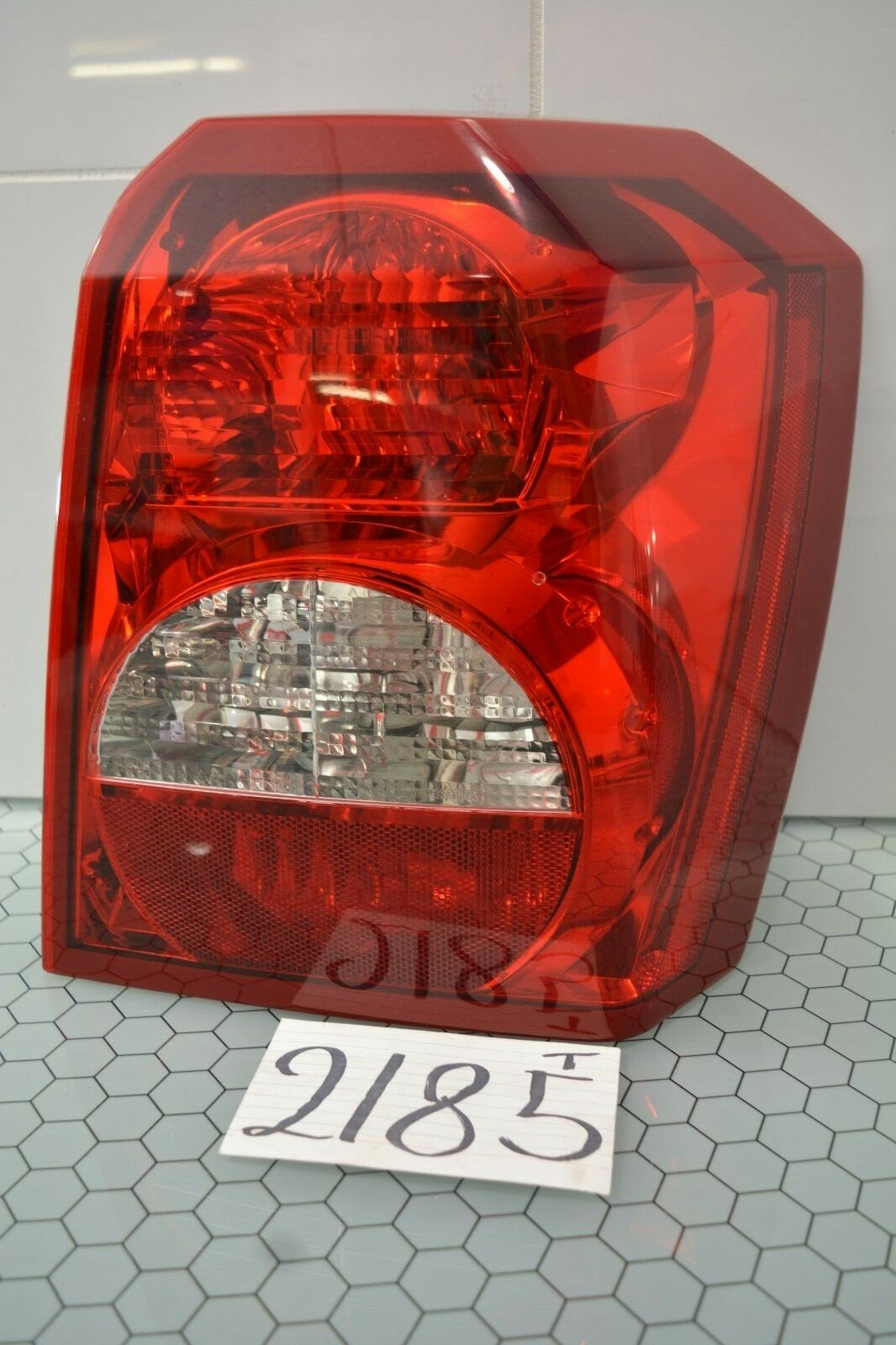 07 08 09 10 11 12 Caliber PASSENGER Side Tail Light Used Rear Lamp #2185-T 