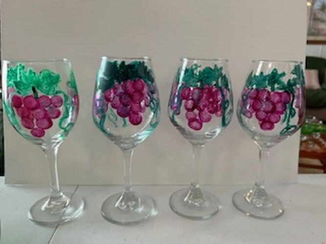 Hand Painted Wine Glasses for Unique Entertaining and Gifts