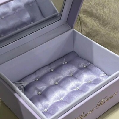 Flower Knows Makeup box . flower knows Vanity/Jewelry Box PINK