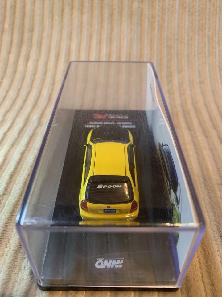 INNO64 Honda Civic Type R EK9 Tuned by Spoon Sports 1/64 Scale Yellow - Image 3 of 4