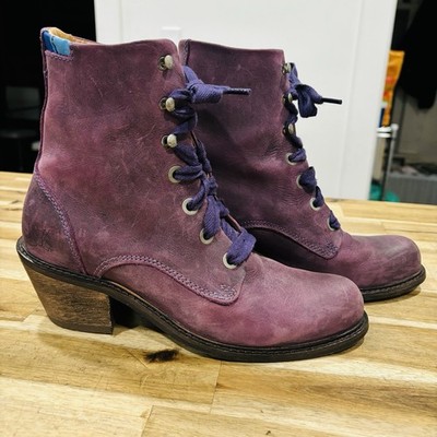 JOHN FLUEVOG Adriana NUNI Purple Lace-Up Heeled Boots Women s Size 7.5