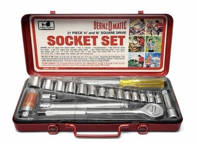 Vintage BernzOmatic S1438 21pc Socket Set 1/4  & 3/8  Drive Red Metal Case