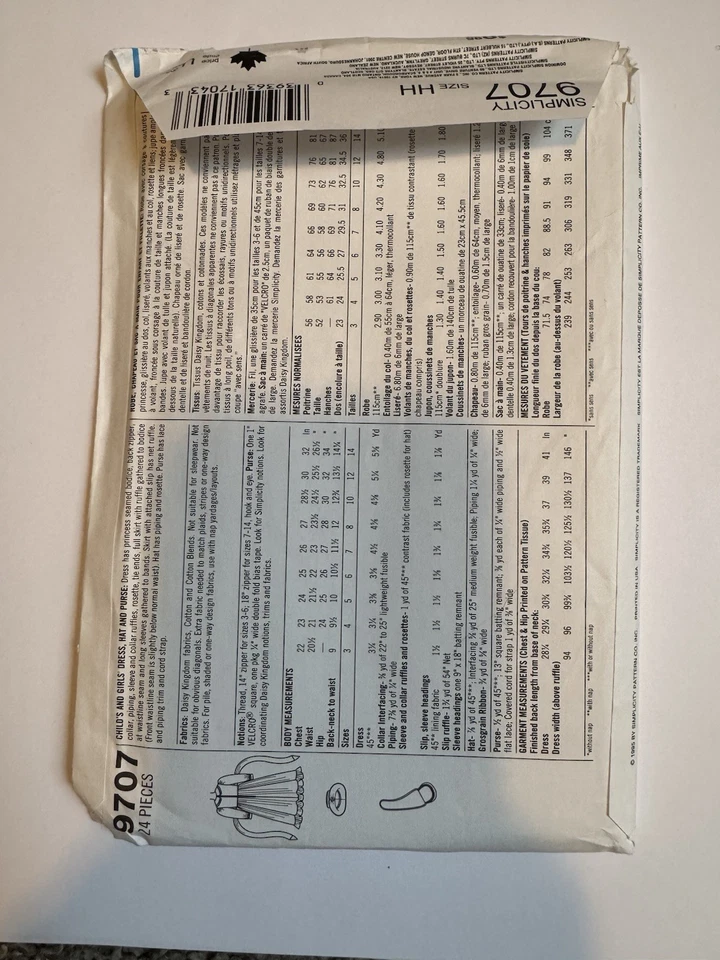 New Uncut FF Size 3-6 Girls Dress, Hat & Purse Sewing Pattern, Simplicity 9707 - Image 4 of 4