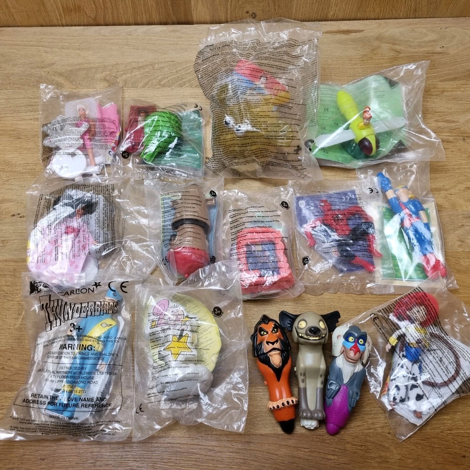 McDonald’s Burger King KFC Happy Meal Juguetes para niños Años 90 00 Sellados Barbie Disney