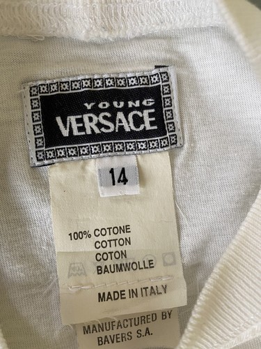 Young Versace Girls T-shirt Size 14 - Picture 8 of 8