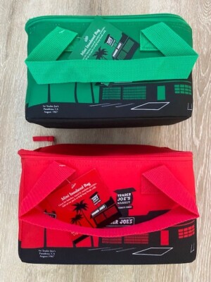 Trader Joes Limited Edition Mini Insulated  Bag Set of 2, Red & Green