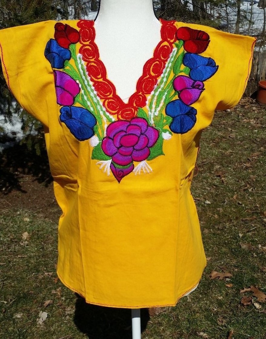 Maya Mexican Blouse Shirt Top Embroidered Flowers Huipil Chiapas