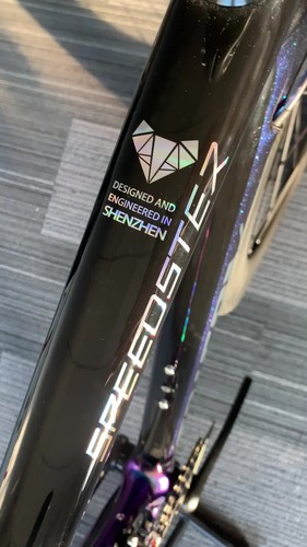 Trifox X16 Chamäleon Kohlefaser Rennrad Rahmen V-Bremse 700C - Video 1 von 1