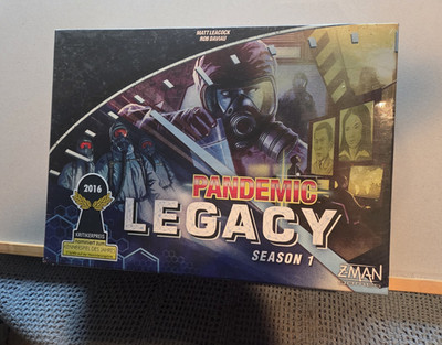 Z-Man Games Pandemic Legacy: Season 1 Cooperative Strategy Board Game 2016-Blue