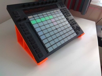 3D-gedruckter Präsentationsständer für Ableton Push 1 - Schreibtischständer / Displayhalterung