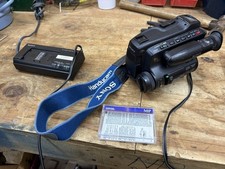 Sony Handycam CCD-TR66 8mm Video8 Camcorder Video Player For Parts