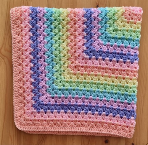 Handmade Crochet Baby Blanket PASTELS Baby Shower Gift Newborn Acrylic 69cmx69cm - Picture 9 of 17