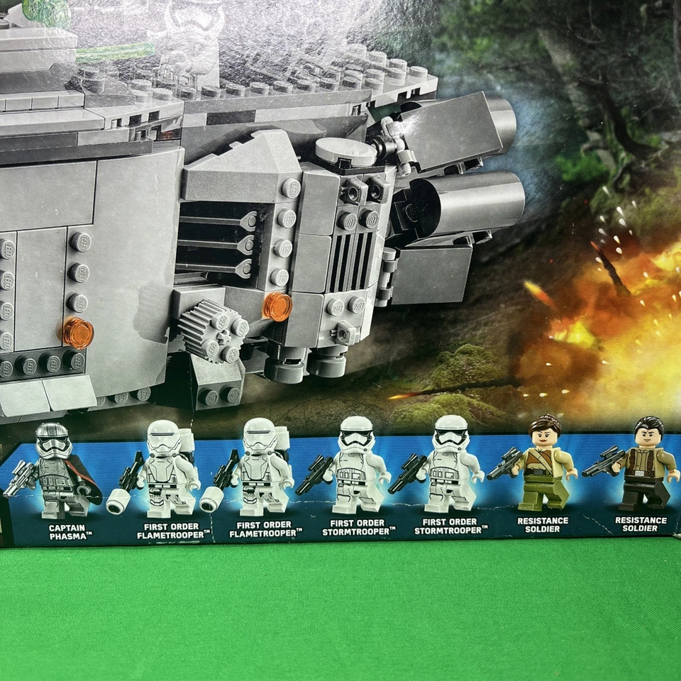 Lego Star Wars First Order Transporter (75103) New SEALED - Image 3 of 4