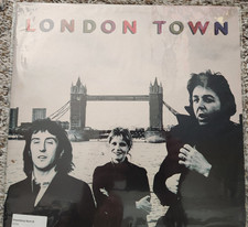 1977 Paul McCartney Wings London Town Original Issue
