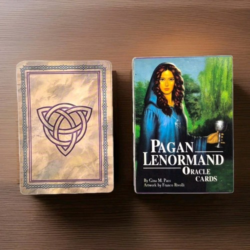 Das heidnische Lenormand Orakel 48 Karten Wicca Deck von Gina Pace