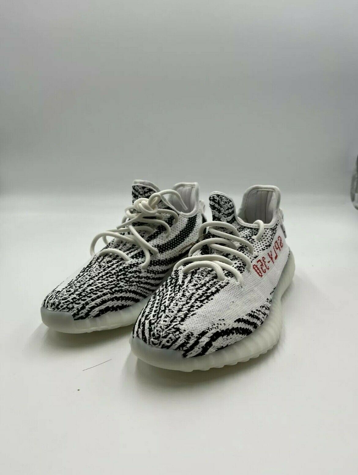 yeezy zebra size 4.5