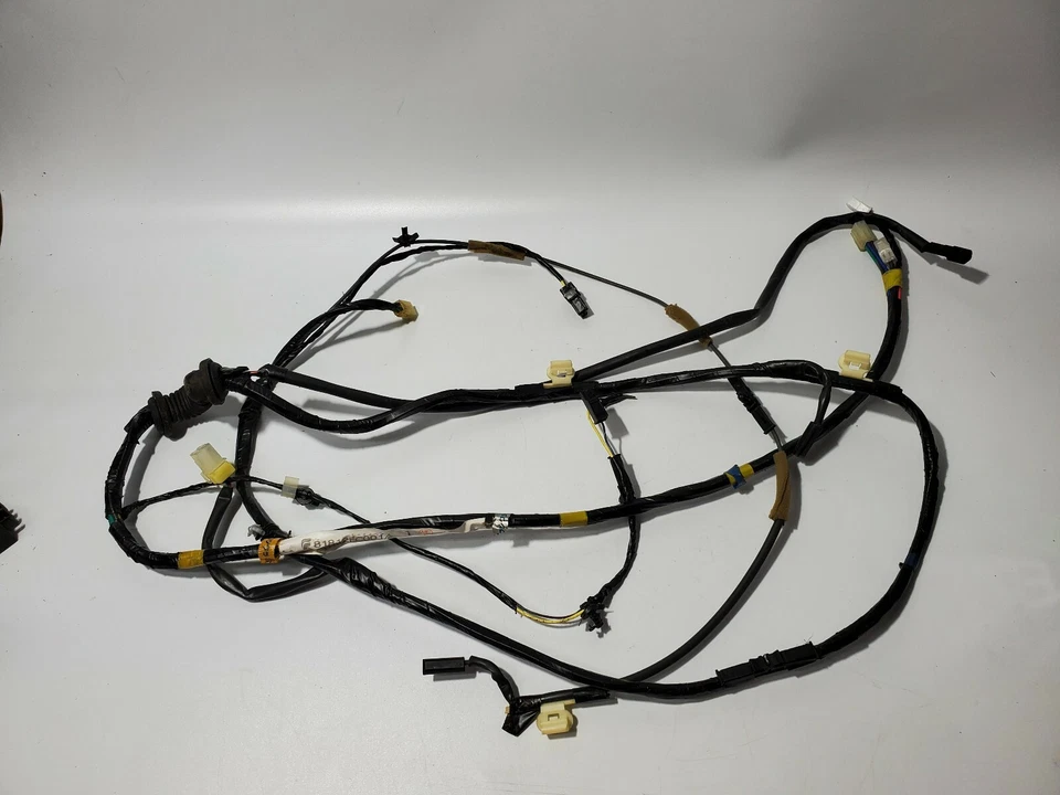 Arnés de cableado puerta levadiza trasera Subaru Forester Wagon 1998 1999 2000 OEM Foto 2 de 4