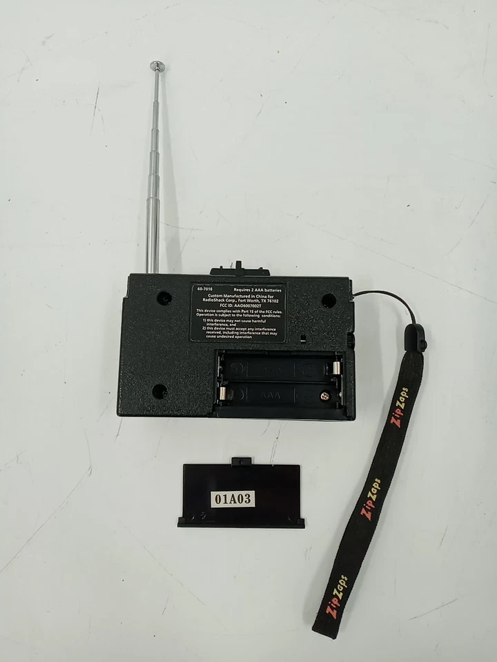 ZipZaps Micro 49MHz Radio Shack 60-7016 Remote Control Only Tested DD-11194 - Image 2 of 4